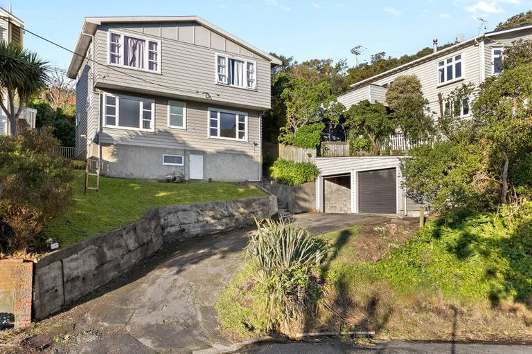 Photo of property in 8 Totara Road, Miramar, Wellington, 6022