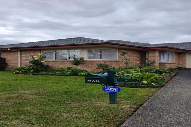 Photo of property in 3 Lantern Court, Henderson, Auckland, 0612