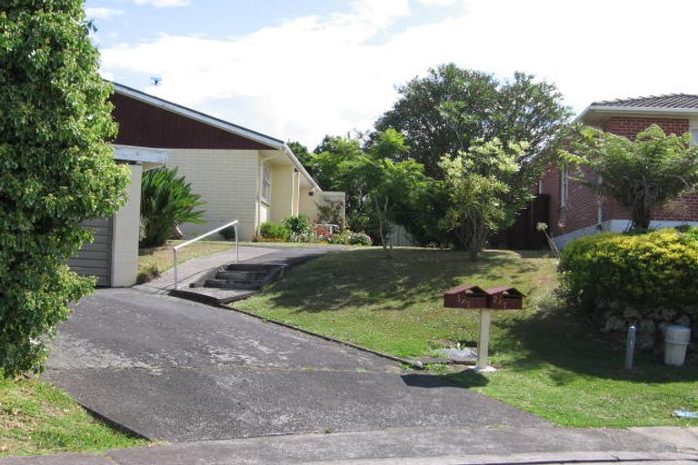 Photo of property in 1/7 Pamela Place, New Lynn, Auckland, 0600