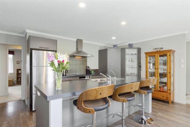 Photo of property in 2 Wakefield Drive, Bethlehem, Tauranga, 3110