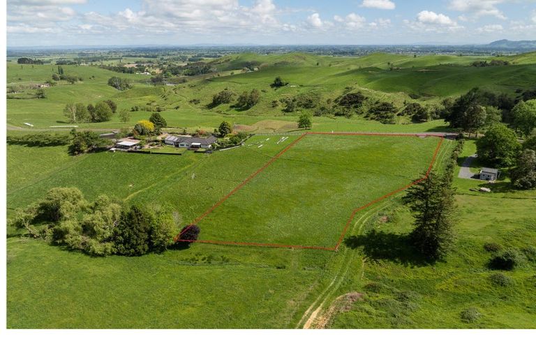 Photo of property in 70 Tirohanga Road, Rotoorangi, Cambridge, 3495