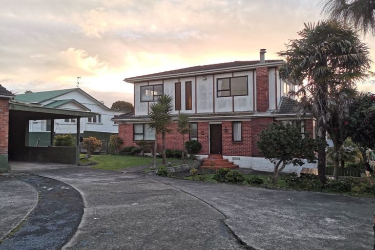 Photo of property in 49 West Coast Road, Glen Eden, Auckland, 0602