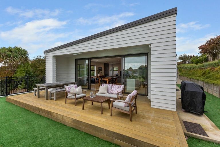 Photo of property in 7/1a Montrose Place, Highlands Park, New Plymouth, 4312