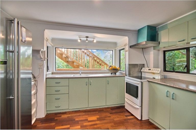 Photo of property in 32 Moorgreen Heights, Torbay, Auckland, 0630