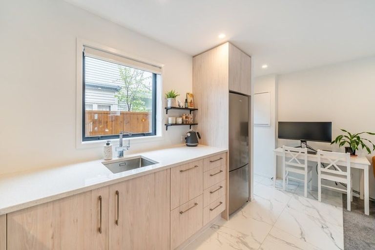 Photo of property in 3/123 Cambridge Terrace, Fairfield, Lower Hutt, 5011