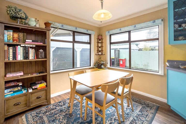 Photo of property in 105 Watt Street, Featherston, 5710