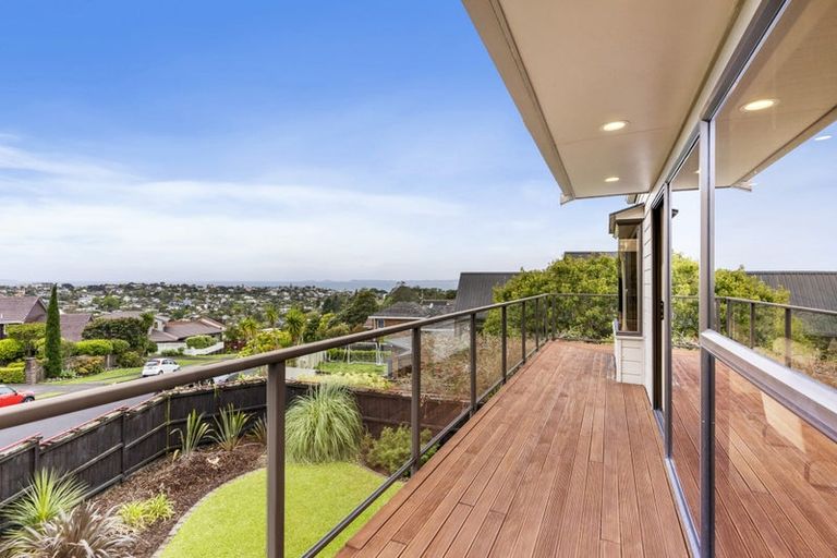 Photo of property in 49 Bellbird Rise, Murrays Bay, Auckland, 0630