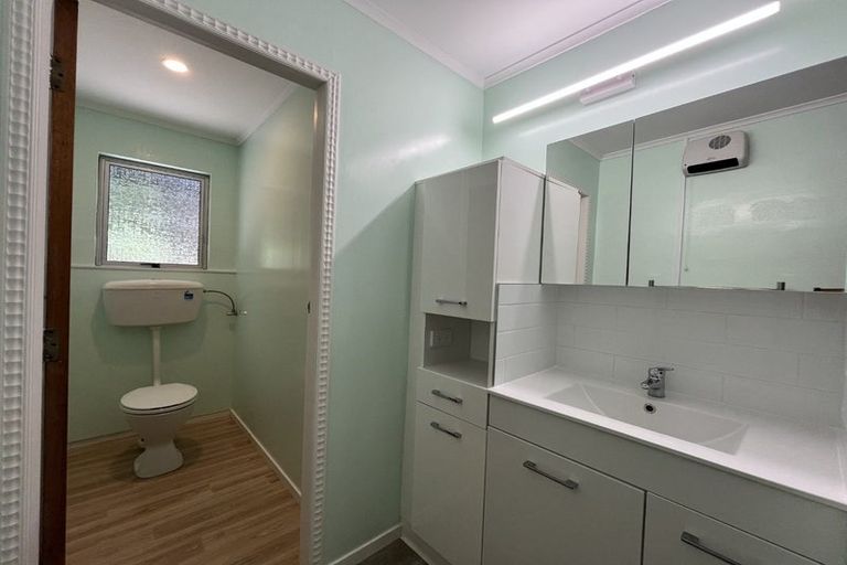 Photo of property in 7/12 Davies Lane, New Plymouth, 4310