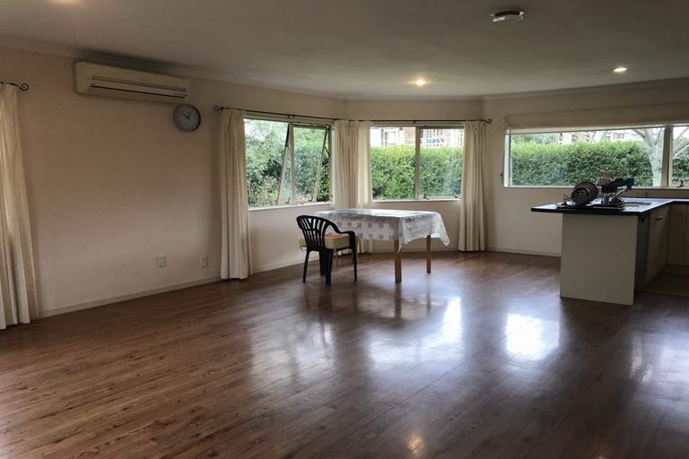 Photo of property in 187 Old Farm Road, Hamilton East, Hamilton, 3216