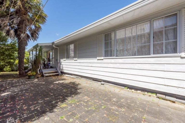 Photo of property in 1/79 Hillcrest Road, Papatoetoe, Auckland, 2025