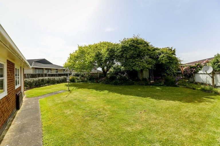 Photo of property in 17 Sanders Avenue, Westown, New Plymouth, 4310