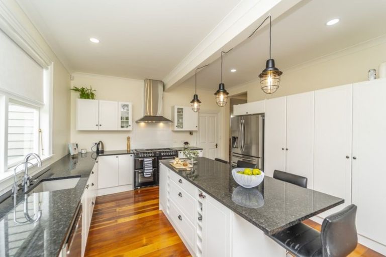 Photo of property in 99 Jellicoe Street, Martinborough, 5711