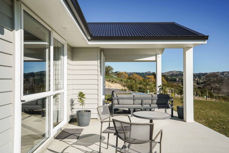 Photo of property in 293 Neudorf Road, Upper Moutere, 7175