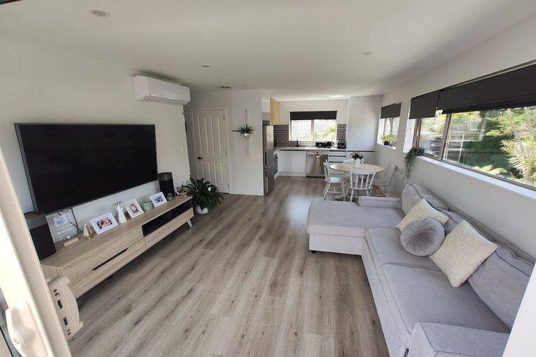 Photo of property in 2 Fitzwilliam Drive, Torbay, Auckland, 0630