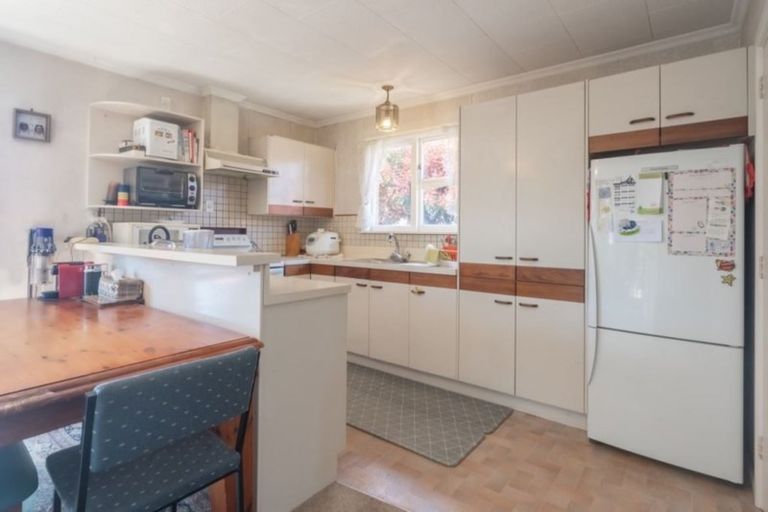 Photo of property in 26 Glenora Place, Hornby, Christchurch, 8042