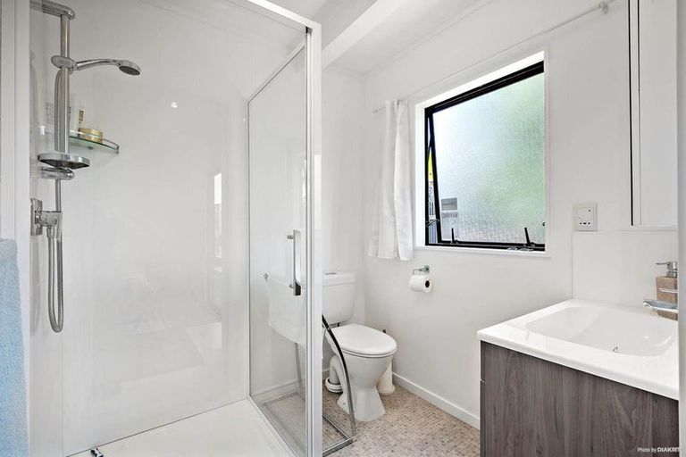 Photo of property in 2/227 Shirley Road, Papatoetoe, Auckland, 2025