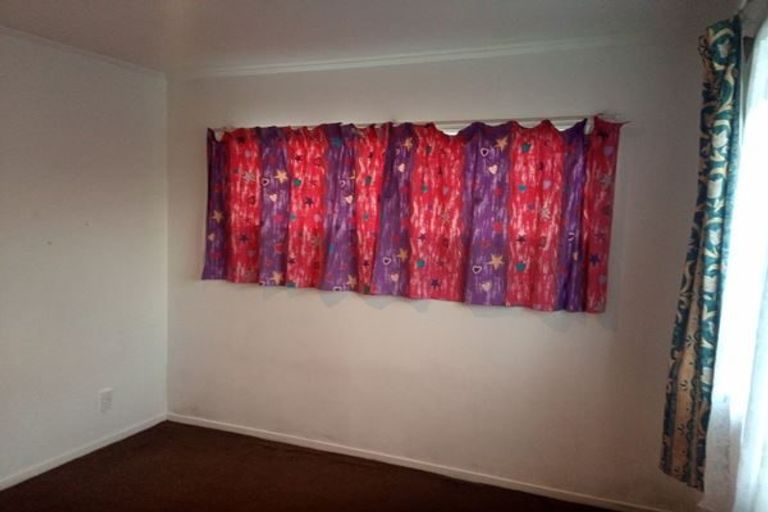 Photo of property in 2/19 Dunstan Place, Otara, Auckland, 2023