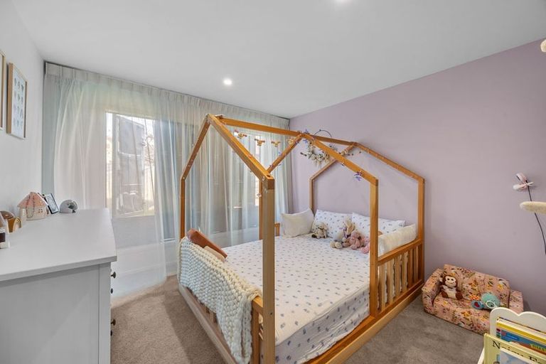 Photo of property in 7 Hebbard Court, Albert Town, Wanaka, 9305