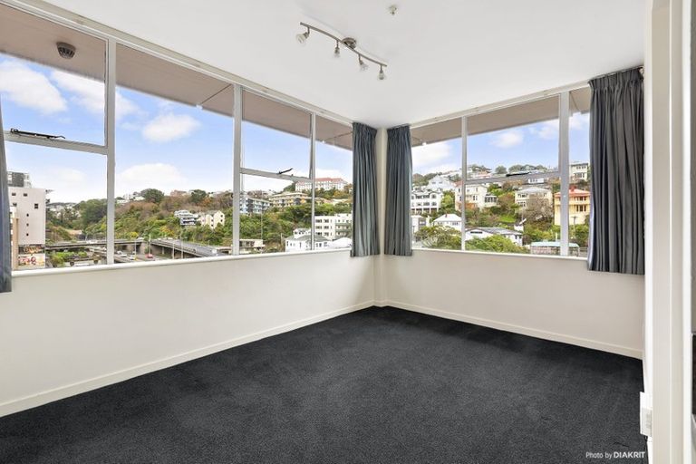 Photo of property in Terrace Tower Apartments, 8d/126 The Terrace, Wellington Central, Wellington, 6011