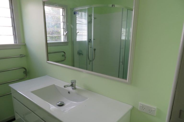 Photo of property in 10 Prince Street, Mount Victoria, Wellington, 6011