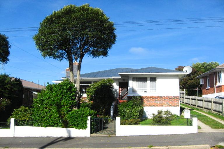 Photo of property in 130 Wakari Road, Helensburgh, Dunedin, 9010