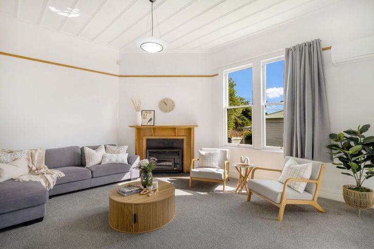 Photo of property in 21 Portal Street, Durie Hill, Whanganui, 4500