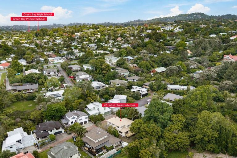 Photo of property in 22 Poturi Streams Avenue, Titirangi, Auckland, 0604