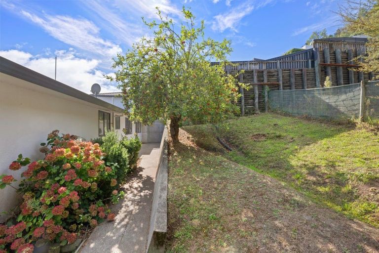 Photo of property in 79d Milton Terrace, Picton, 7220