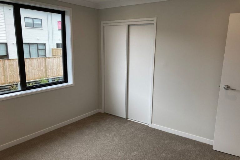 Photo of property in 21a O'meara Street, Swanson, Auckland, 0614
