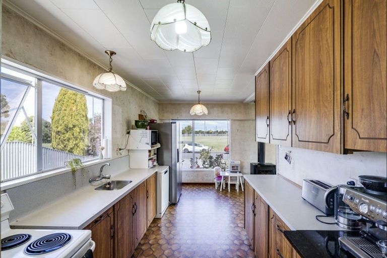 Photo of property in 6 Canterbury Street, Tamatea, Napier, 4112