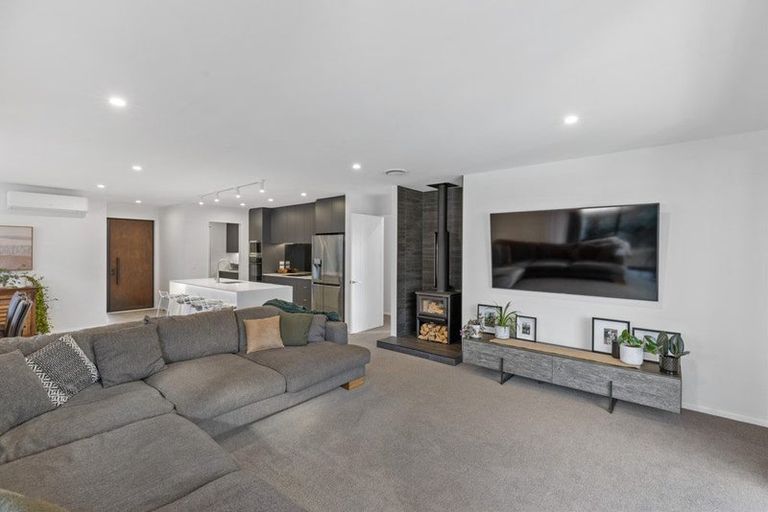 Photo of property in 2 Kokopu Street, Pegasus, 7612