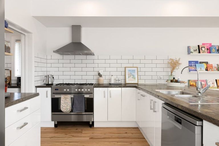 Photo of property in 153 Harris Crescent, Papanui, Christchurch, 8053