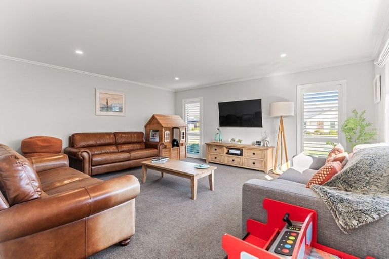 Photo of property in 4 Fantail Avenue, Carterton, 5713