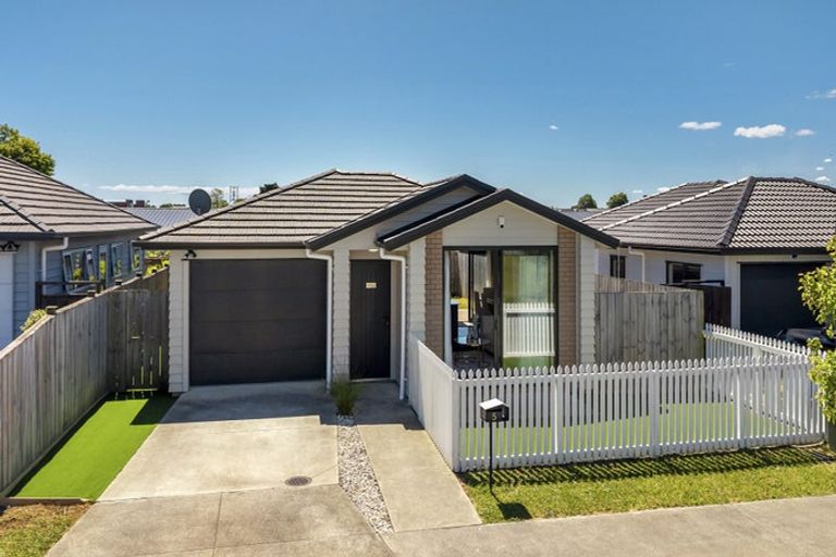Photo of property in 5 Park Chester Road, Pukekohe, 2120