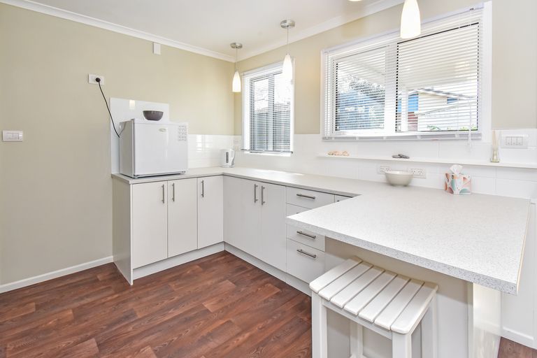 Photo of property in 45a Barnhill Crescent, Pahurehure, Papakura, 2113