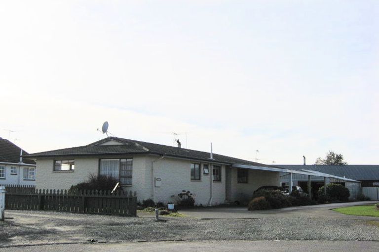 Photo of property in 9 Dunmore Place, Winton, 9720