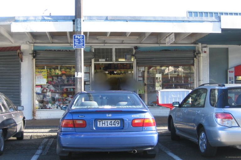 Photo of property in 1213a High Street, Taita, Lower Hutt, 5011