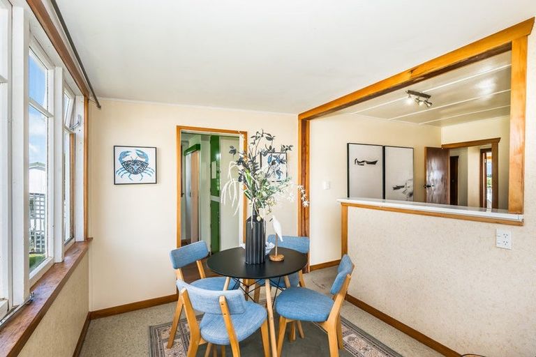 Photo of property in 14a Falla Street, Paraparaumu Beach, Paraparaumu, 5032