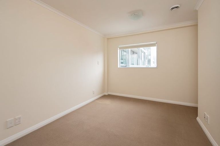 Photo of property in Monvie Apartments, 610/15 Holland Street, Te Aro, Wellington, 6011
