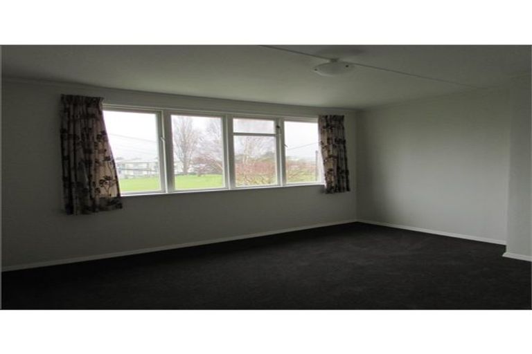 Photo of property in 21 Rimutaka Street, Paraparaumu, 5032