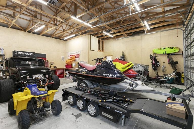 Photo of property in 67b Munro Road, Minden, Tauranga, 3179