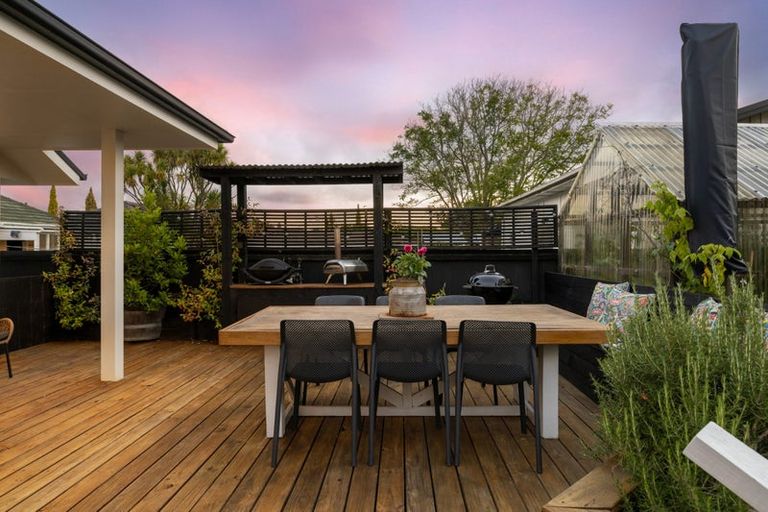 Photo of property in 153 Harris Crescent, Papanui, Christchurch, 8053