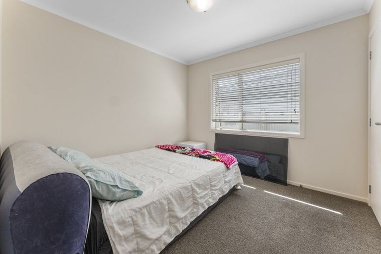 Photo of property in 23 Bowen Street, Woodville, 4920