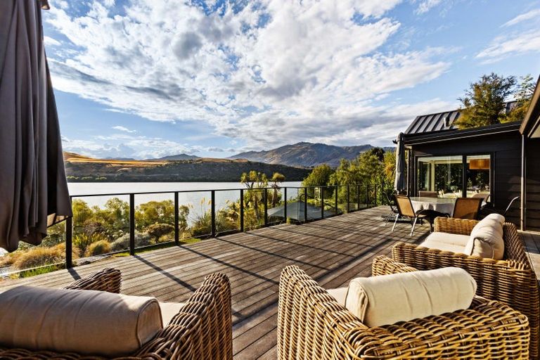 Photo of property in 103 Arrowtown-lake Hayes Road, Lake Hayes, Queenstown, 9371