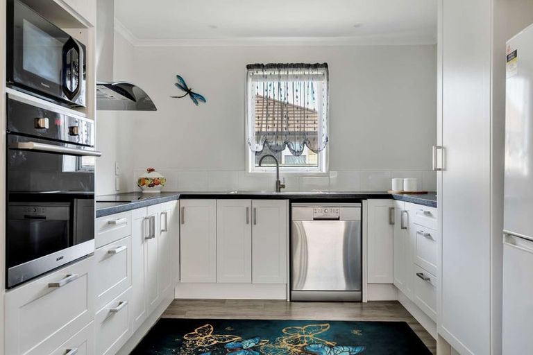 Photo of property in 60 Pohutu Street, Whakatane, 3120