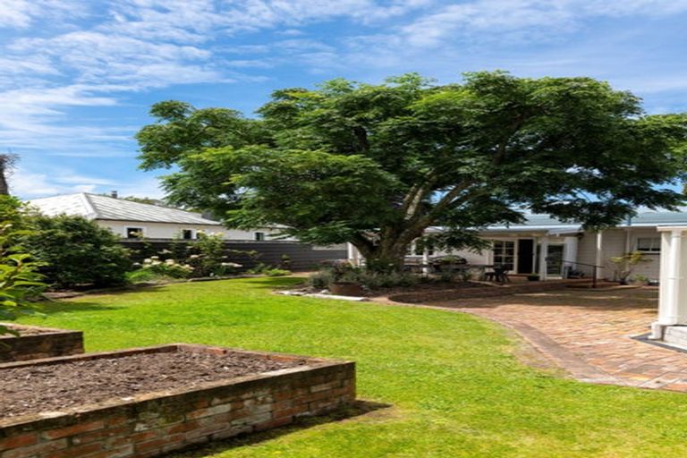 Photo of property in 118 Fox Street, Whataupoko, Gisborne, 4010