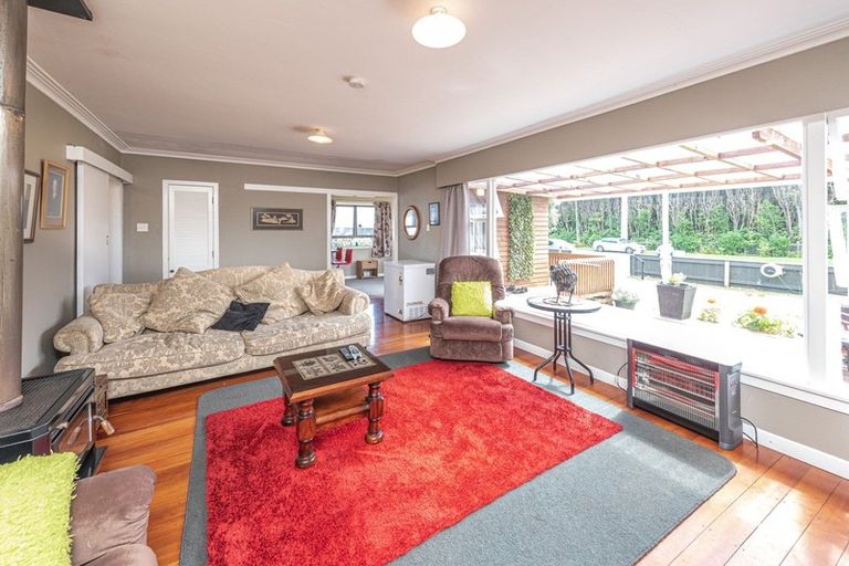 Photo of property in 25 Fookes Street, Waverley, 4510