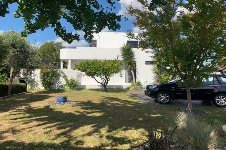 Photo of property in 10 Constance Place, Cambridge, 3434