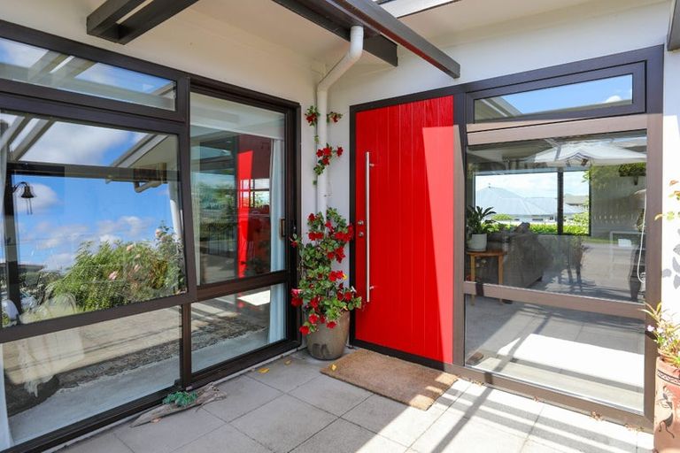 Photo of property in 2/14 Mere Road, Taupo, 3330