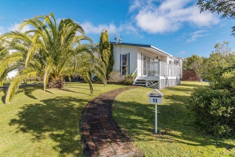 Photo of property in 11 Transom Close, Whitby, Porirua, 5024